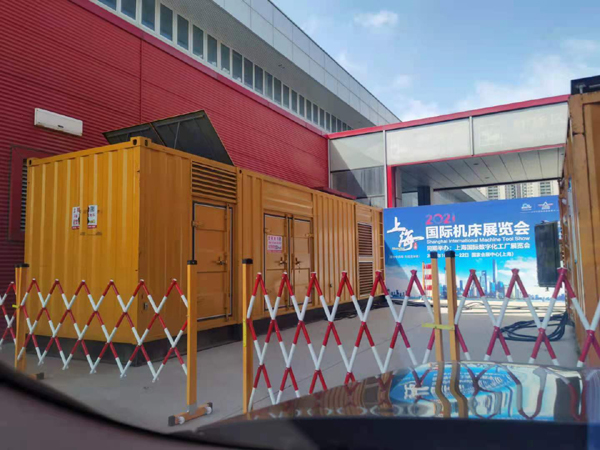 连南出租发电机-柴油发电机和汽油发电机哪个更好一些?